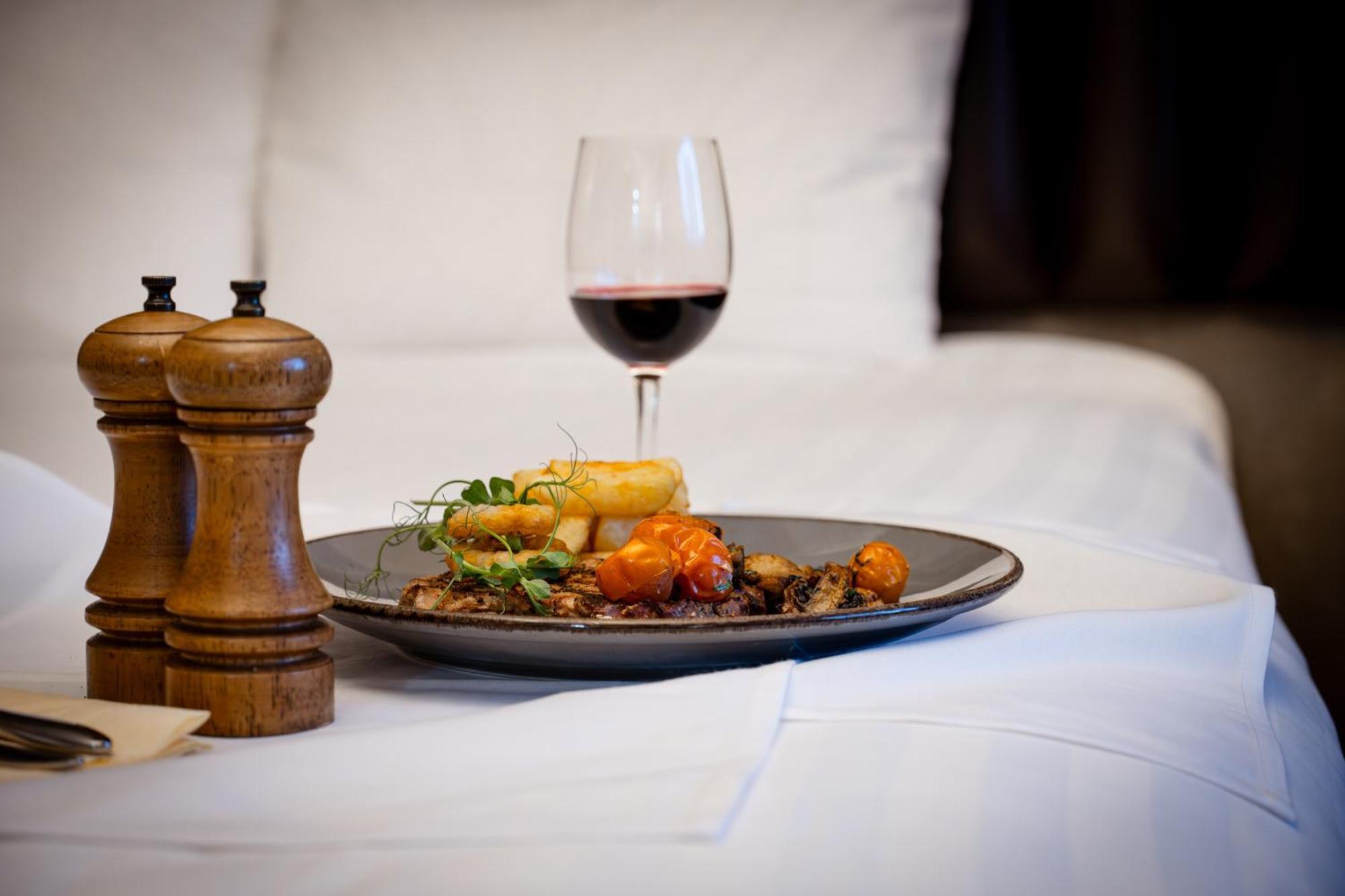 The Ashbourne Hotel North Killingholme Dış mekan fotoğraf